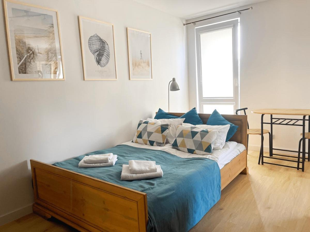 Ferienwohnung Plaza 10Min - Gdansk Brzezno Exterior foto